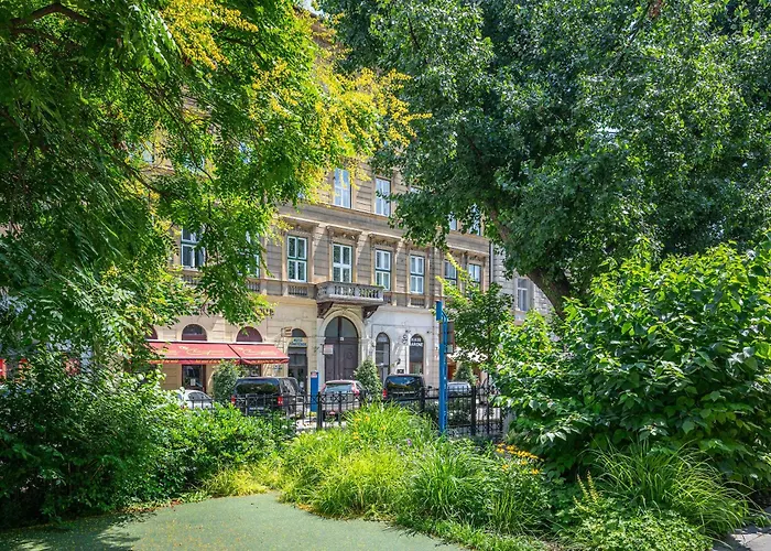 Park View - Centre